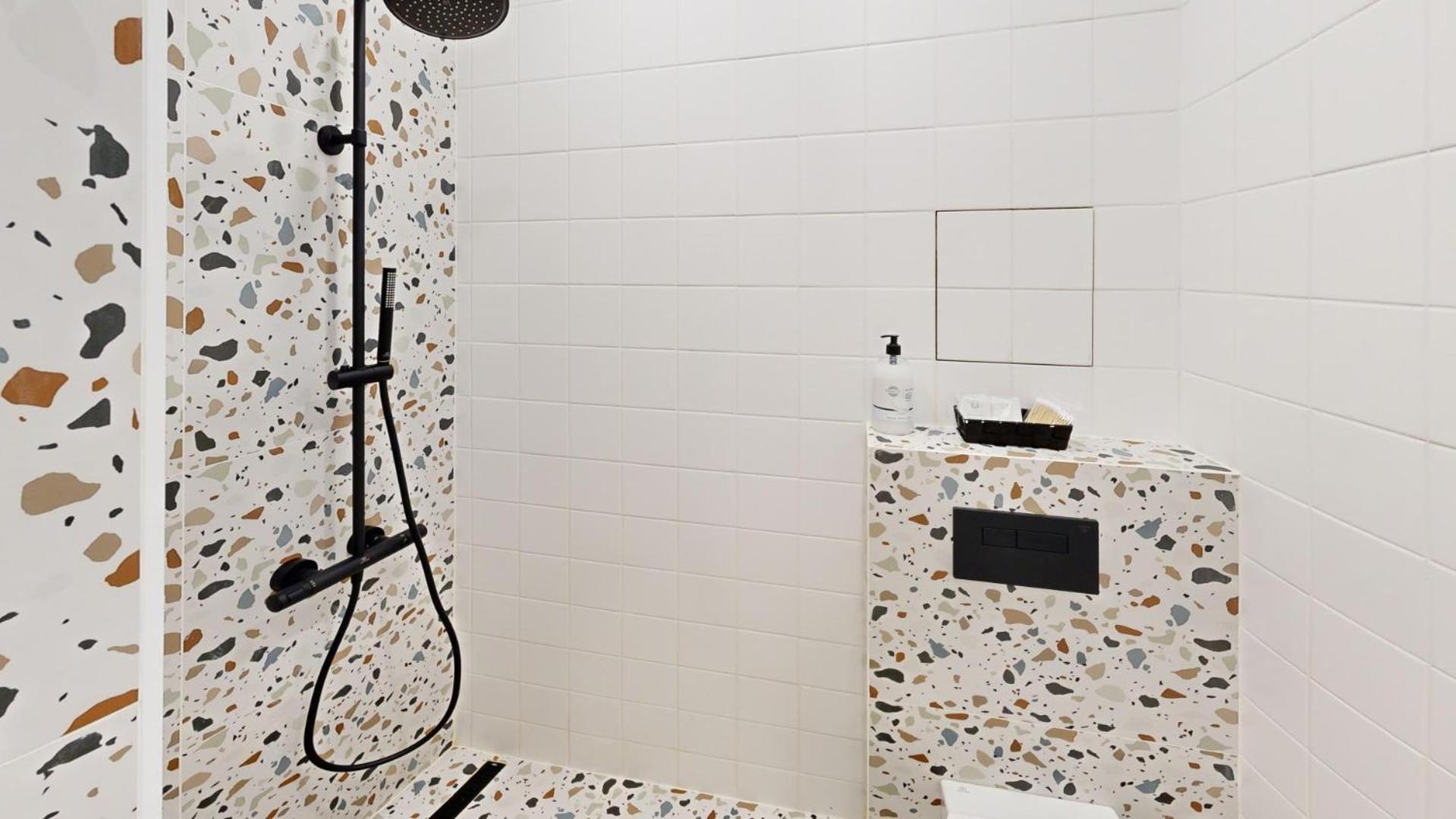 Modern City Stay Apartment 4 Min Walk From Alexander Nevski Σόφια Εξωτερικό φωτογραφία